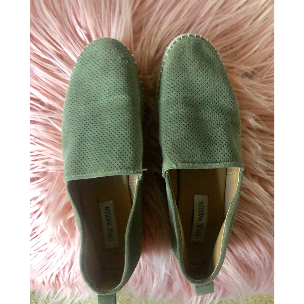 Steve Madden Poppi Flats (slip on)